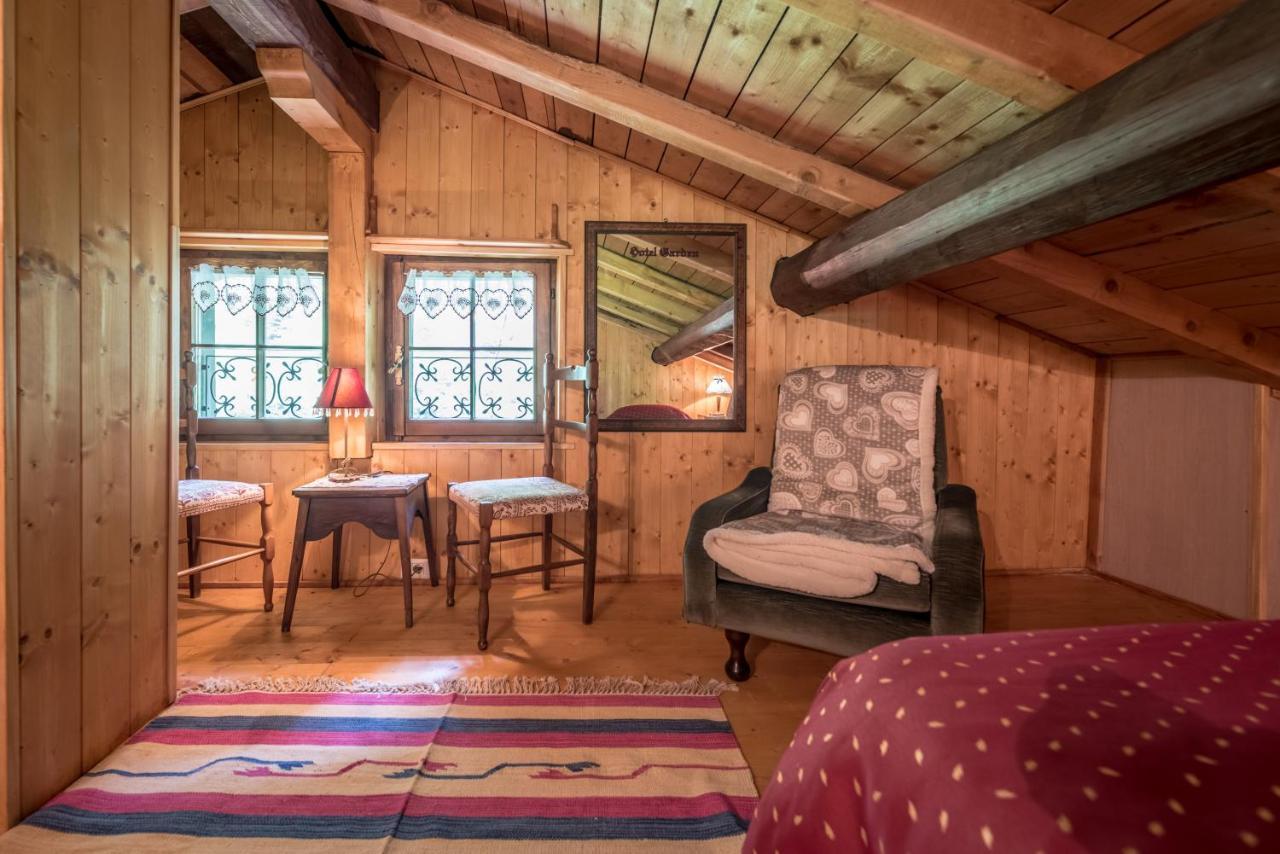 Chalet Silenthia Villa Lenzumo di Concei Eksteriør bilde